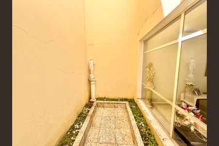 Casa à venda com 288m², 3 quartos e 3 vagasJardim de Inverno