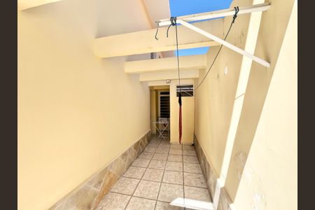 Casa à venda com 288m², 3 quartos e 3 vagasÁrea externa