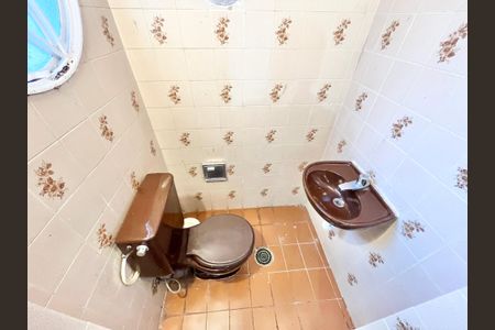 Casa à venda com 288m², 3 quartos e 3 vagasBanheiro do Salão de festas