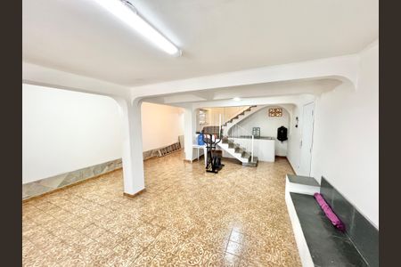Casa à venda com 288m², 3 quartos e 3 vagasSalão de Festas