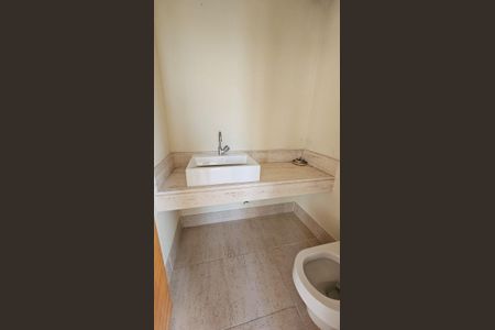 Apartamento à venda com 74m², 2 quartos e 2 vagasBanheiro