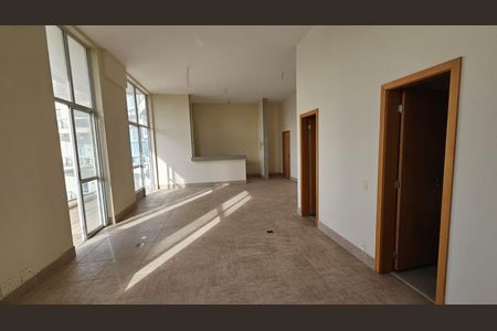 Apartamento à venda com 74m², 2 quartos e 2 vagasSala/Quarto