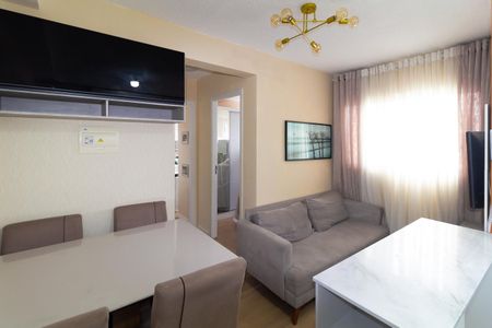 Sala de apartamento para alugar com 2 quartos, 34m² em Vila Tolstoi, São Paulo