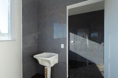 Casa para alugar com 66m², 2 quartos e 1 vaga