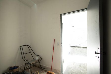 Casa para alugar com 66m², 2 quartos e 1 vaga