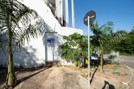 Casa para alugar com 66m², 2 quartos e 1 vaga