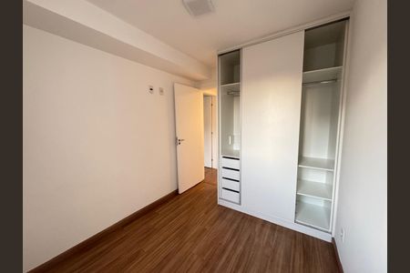 Quarto de apartamento à venda com 2 quartos, 65m² em Bosque, Campinas