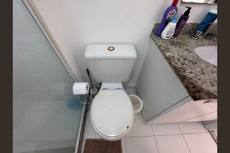 Apartamento à venda com 83m², 3 quartos e 1 vagaSuíte - Banheiro