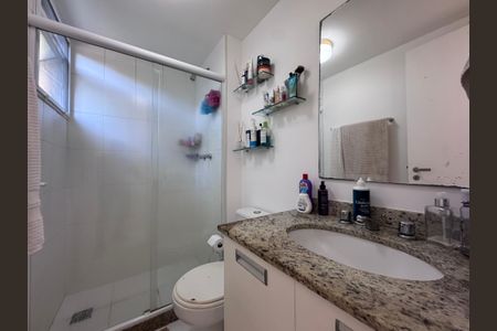 Apartamento à venda com 83m², 3 quartos e 1 vagaSuíte - Banheiro