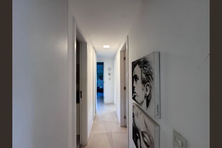 Apartamento à venda com 83m², 3 quartos e 1 vagaCorredor