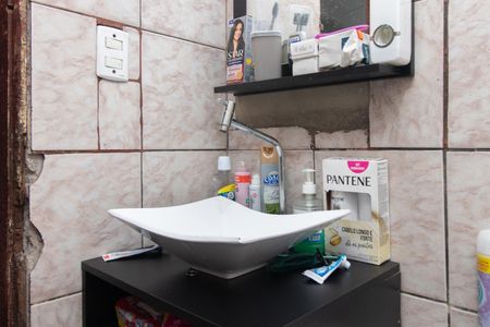 Casa à venda com 200m², 5 quartos e 2 vagasBanheiro - Casa 2