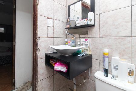 Casa à venda com 200m², 5 quartos e 2 vagasBanheiro - Casa 2