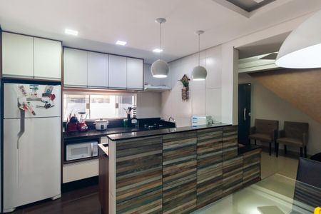 Casa para alugar com 110m², 2 quartos e 1 vaga Casa para alugar com 110m², 2 quartos e 1 vagaCozinha