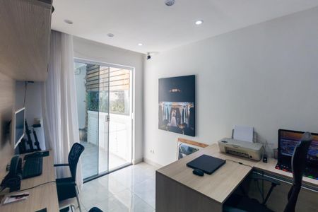 Casa para alugar com 110m², 2 quartos e 1 vaga Casa para alugar com 110m², 2 quartos e 1 vagaEscritório