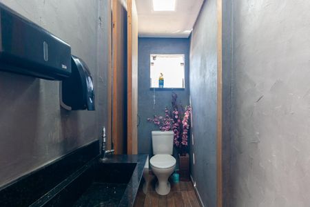 Casa para alugar com 110m², 2 quartos e 1 vaga Casa para alugar com 110m², 2 quartos e 1 vagaBanheiro 3