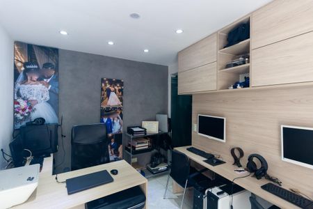 Casa para alugar com 110m², 2 quartos e 1 vaga Casa para alugar com 110m², 2 quartos e 1 vagaEscritório