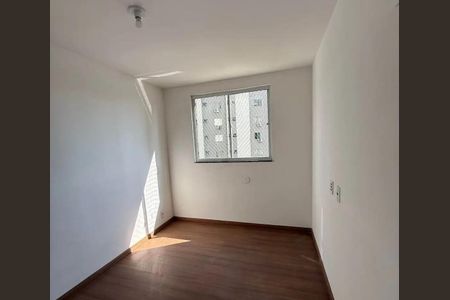 Quarto de apartamento para alugar com 2 quartos, 53m² em Vila Actura, Duque de Caxias
