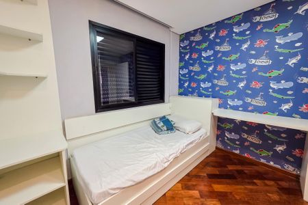 Apartamento à venda com 144m², 4 quartos e 2 vagas Apartamento à venda com 144m², 4 quartos e 2 vagasQuarto 2