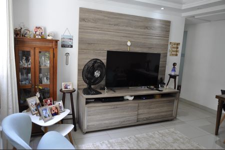 Apartamento à venda com 2 quartos, 60m² em Cachambi, Rio de Janeiro