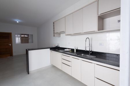 Casa para alugar com 100m², 3 quartos e 2 vagas