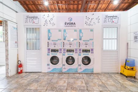 Apartamento para alugar com 52m², 2 quartos e sem vagaÁrea comum - Lavanderia