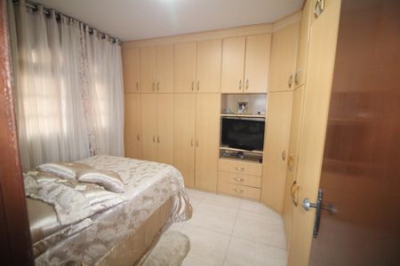 Casa para alugar com 650m², 4 quartos e 4 vagasQuarto 2 