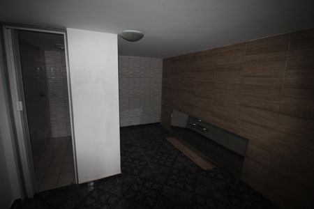 Casa para alugar com 650m², 4 quartos e 4 vagasLoja 1