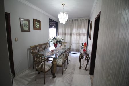 Casa para alugar com 650m², 4 quartos e 4 vagasCopa