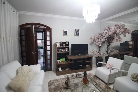 Casa para alugar com 650m², 4 quartos e 4 vagasSala 2