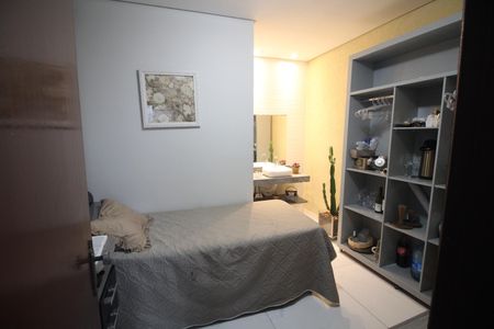 Casa para alugar com 650m², 4 quartos e 4 vagasQuarto 4