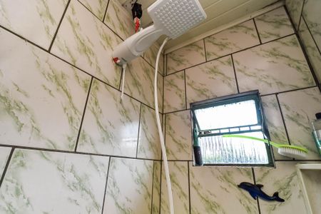 Casa à venda com 60m², 2 quartos e 6 vagas Casa à venda com 60m², 2 quartos e 6 vagasBanheiro 1