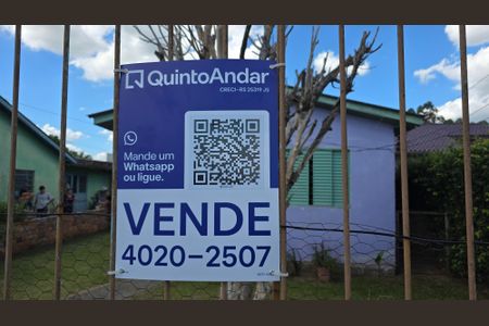 Casa à venda com 60m², 2 quartos e 6 vagas Casa à venda com 60m², 2 quartos e 6 vagasPlaca
