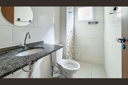 Banheiro de apartamento para alugar com 2 quartos, 44m² em Parque Campo Bonito, Indaiatuba