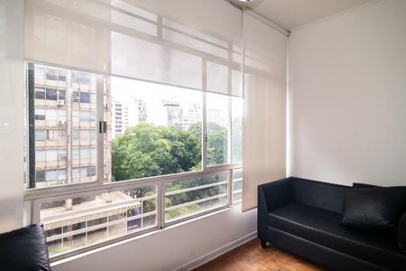 Apartamento para alugar com 2 quartos, 110m² em República, São Paulo