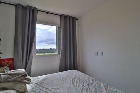 Quarto 1 - Suíte de apartamento para alugar com 2 quartos, 62m² em Santa Mônica, Uberlândia