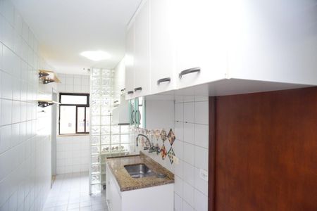 Apartamento à venda com 80m², 2 quartos e 1 vaga Apartamento à venda com 80m², 2 quartos e 1 vagaCozinha