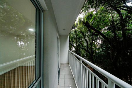 Varanda de kitnet/studio para alugar com 1 quarto, 32m² em Vila Ema, São Paulo