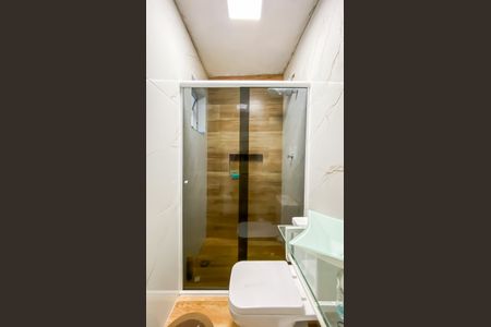 Casa à venda com 116m², 2 quartos e 1 vagaBanheiro