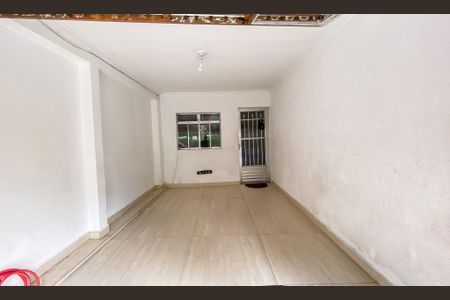 Casa à venda com 116m², 2 quartos e 1 vagaGaragem