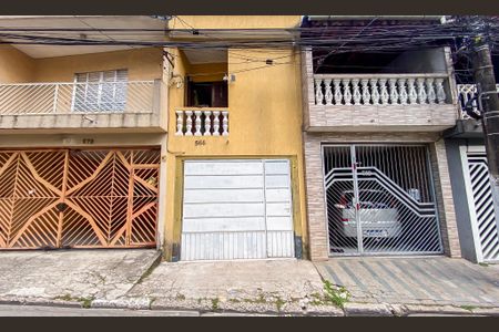 Casa à venda com 116m², 2 quartos e 1 vagaFachada