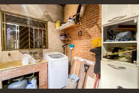 Casa à venda com 116m², 2 quartos e 1 vagaÁrea de Serviço