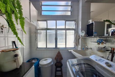 Casa à venda com 120m², 3 quartos e sem vagaÁrea de Serviço