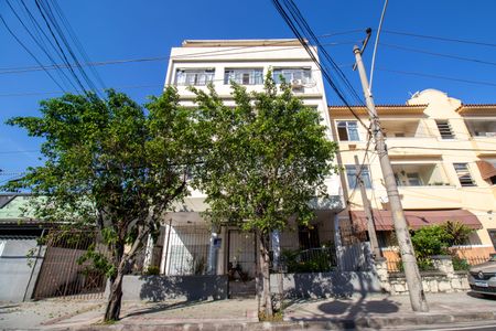 Apartamento à venda com 65m², 3 quartos e sem vagaFachada