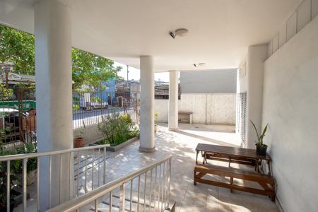 Apartamento à venda com 65m², 3 quartos e sem vagaÁrea comum