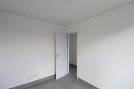 Apartamento para alugar com 104m², 3 quartos e 2 vagasQuarto 2