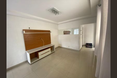 Sala de casa para alugar com 2 quartos, 85m² em Jardim Consorcio, São Paulo