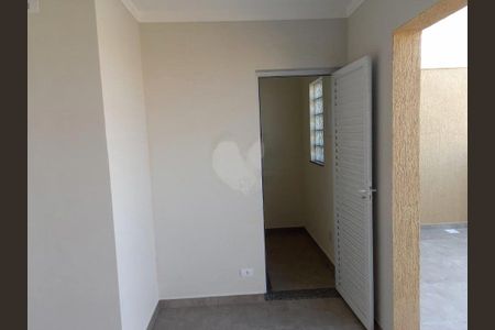 Casa à venda com 3 quartos, 120m² em Vila Brasilina, São Paulo