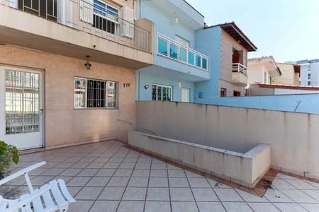 Casa à venda com 254m², 2 quartos e 3 vagasTerraço