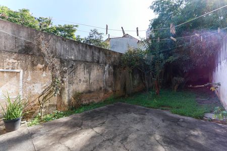 Casa à venda com 254m², 2 quartos e 3 vagasQuintal e jardim