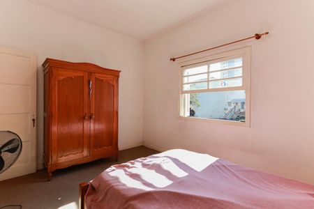 Casa à venda com 254m², 2 quartos e 3 vagasQuarto 2